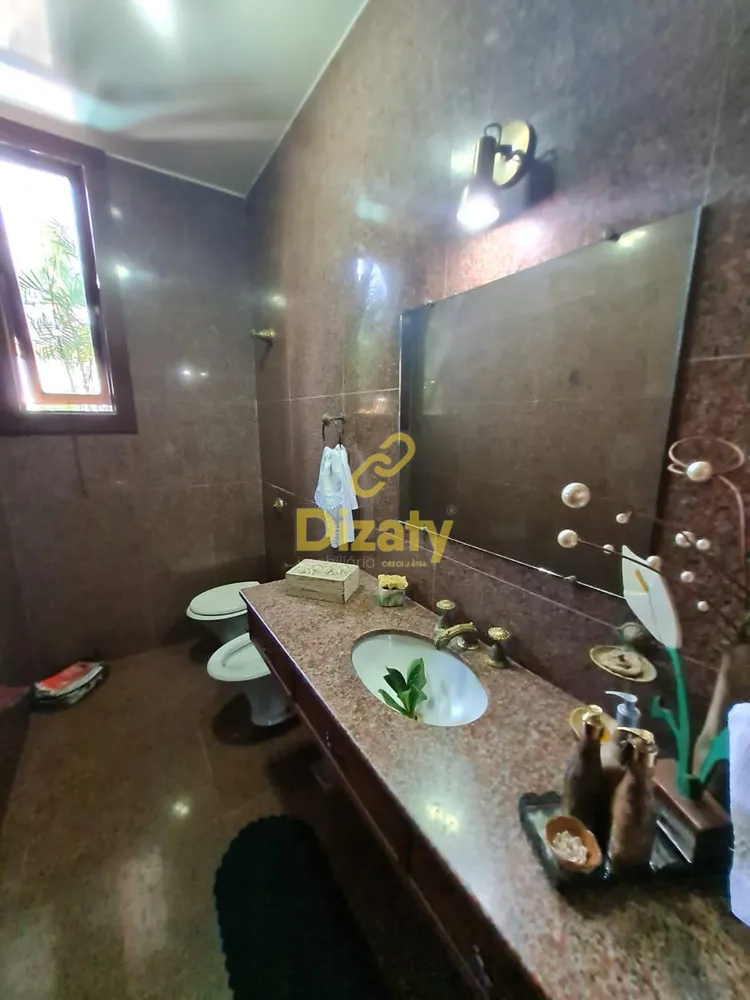 Casa, 3 quartos, 1067 m² - Foto 2