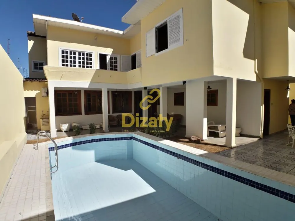 Casa, 2 quartos, 395 m² - Foto 1