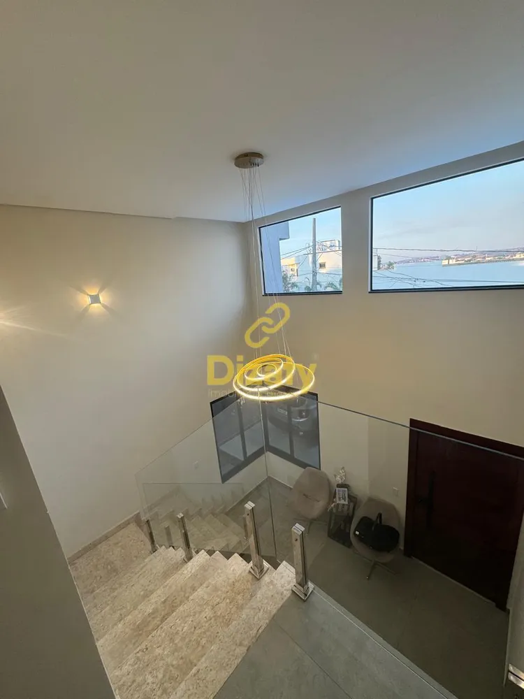 Casa, 3 quartos, 230 m² - Foto 9