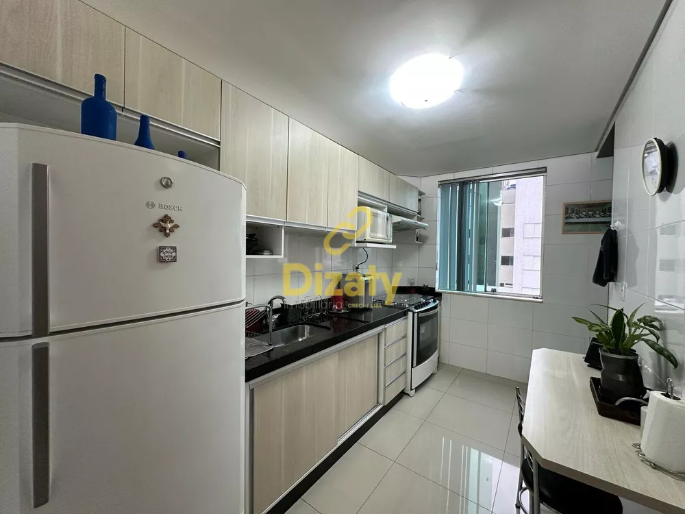 Apartamento à venda com 3 quartos - Foto 8