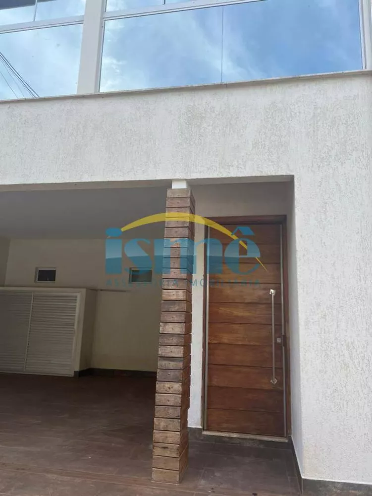 Casa de Vila à venda com 3 quartos, 239 - Foto 4