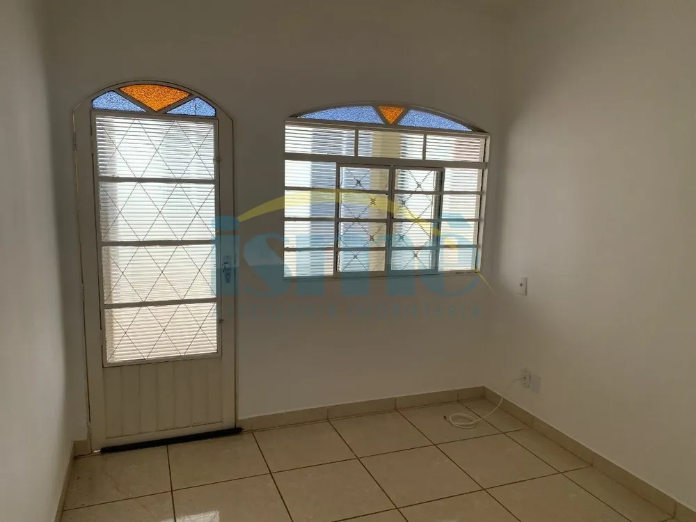 Casa, 4 quartos, 260 m² - Foto 11