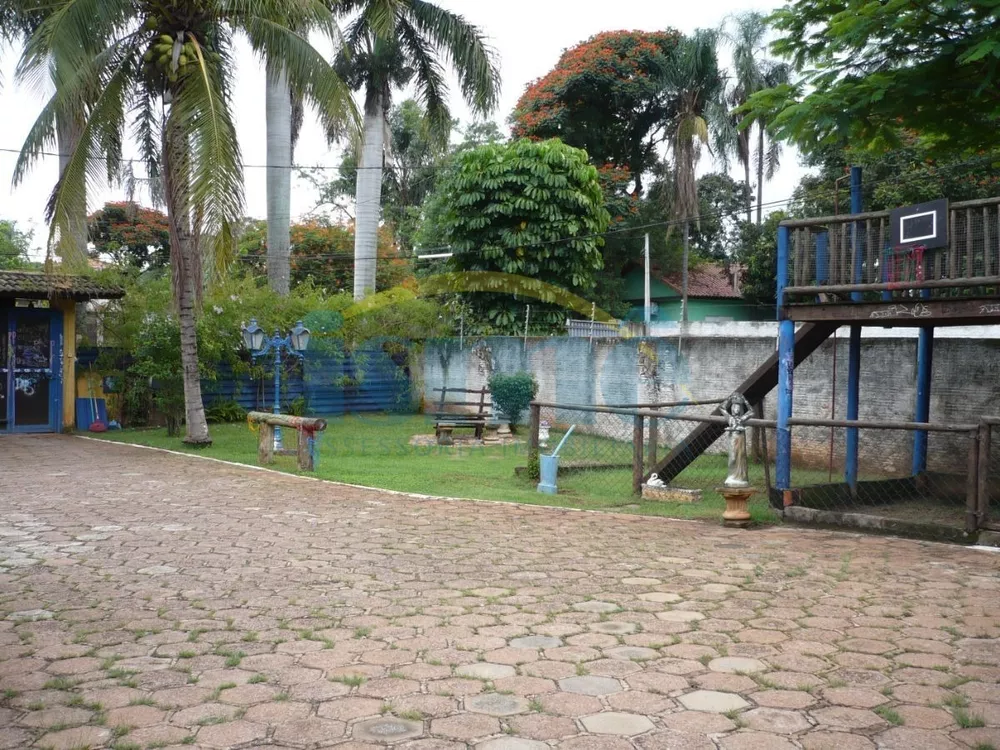 Chácara, 4 quartos, 1710 m² - Foto 6