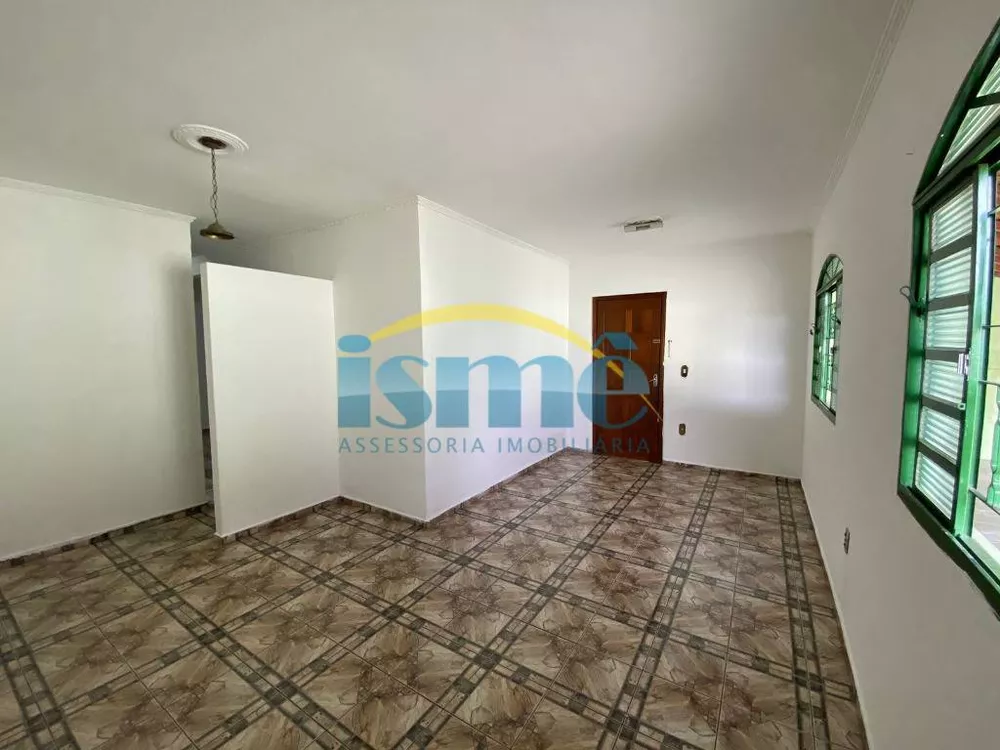 Casa à venda com 3 quartos, 200 - Foto 3