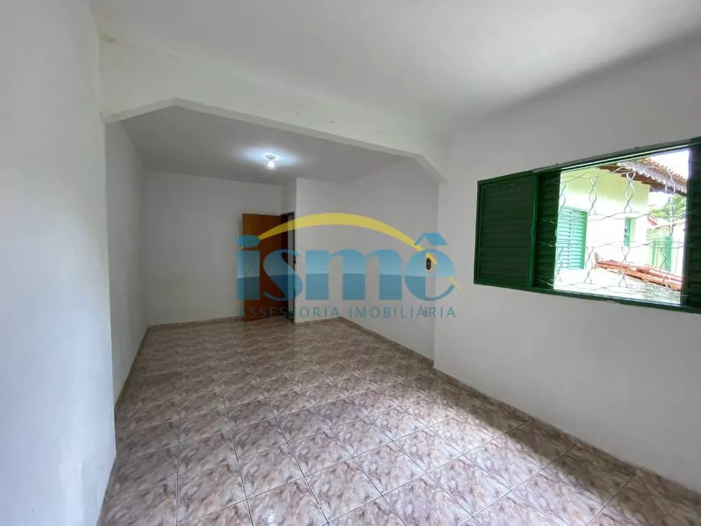 Casa à venda com 3 quartos, 200 - Foto 4