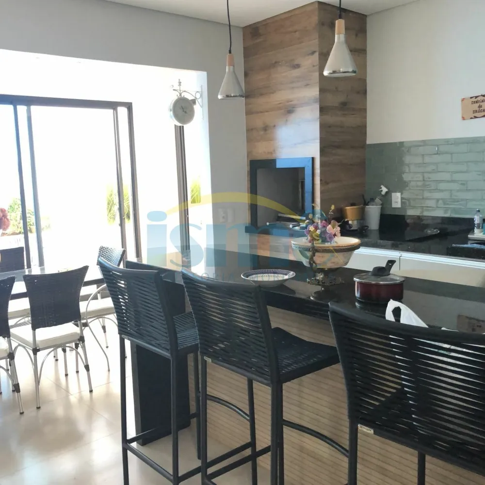 Casa, 3 quartos, 186 m² - Foto 1