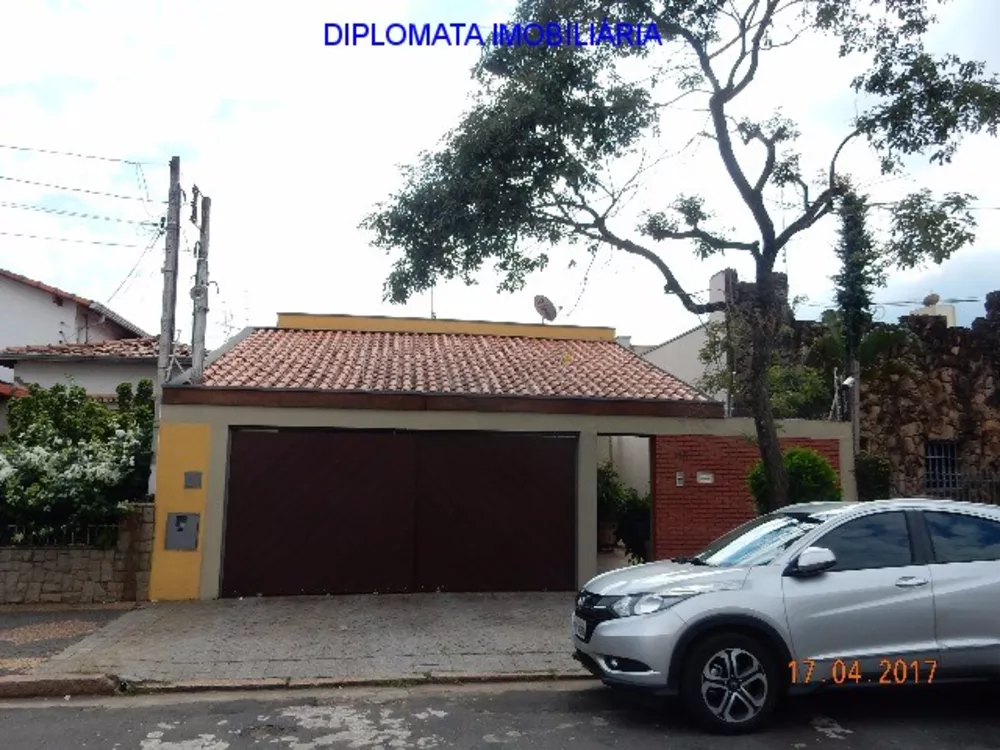 Casa à venda com 2 quartos, 240m² - Foto 3