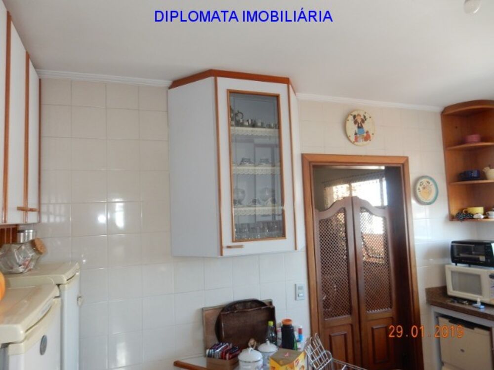 Apartamento à venda com 3 quartos, 187m² - Foto 8