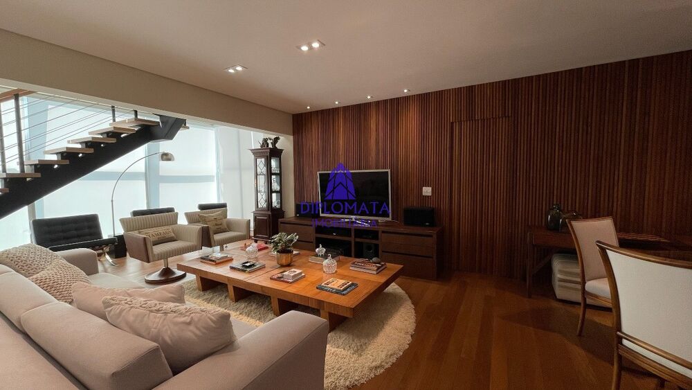 Cobertura à venda com 3 quartos, 245m² - Foto 2