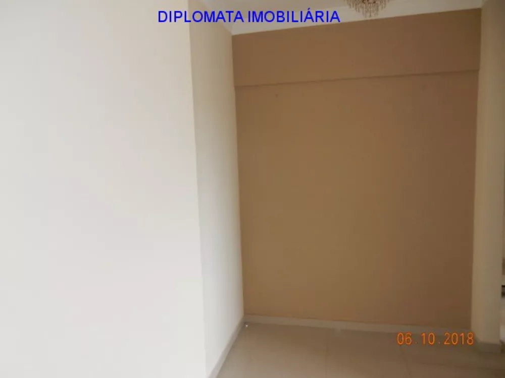 Apartamento à venda com 2 quartos, 65m² - Foto 9