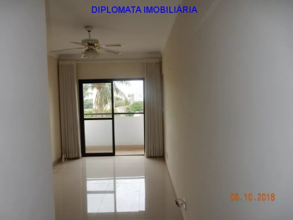 Apartamento à venda com 2 quartos, 65m² - Foto 8