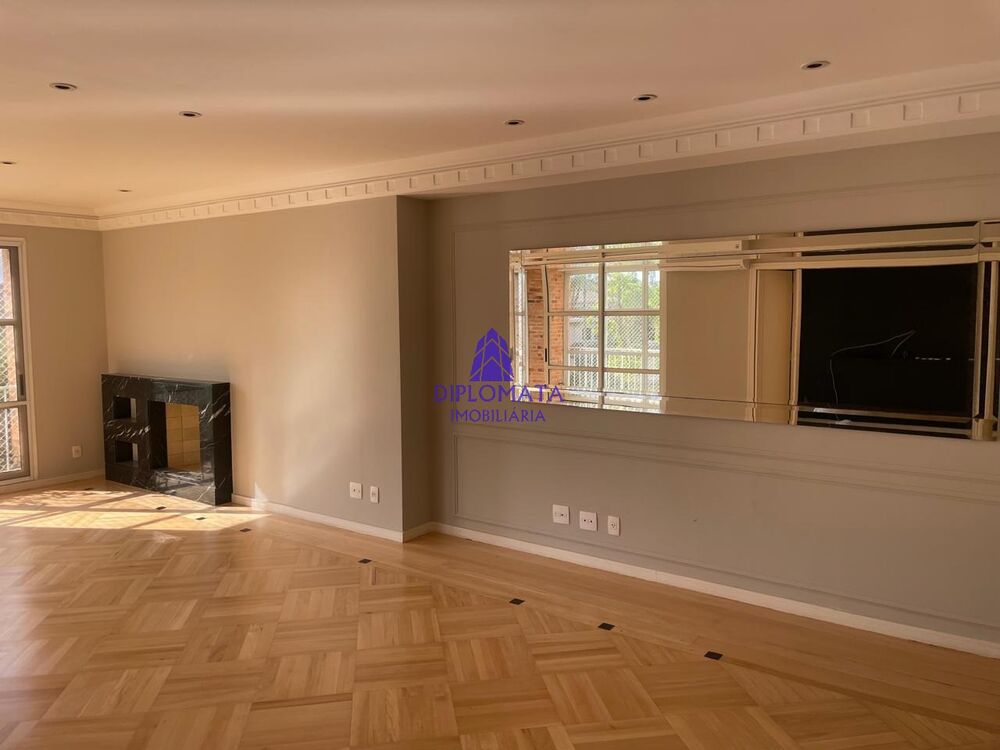 Apartamento, 3 quartos, 230 m² - Foto 2