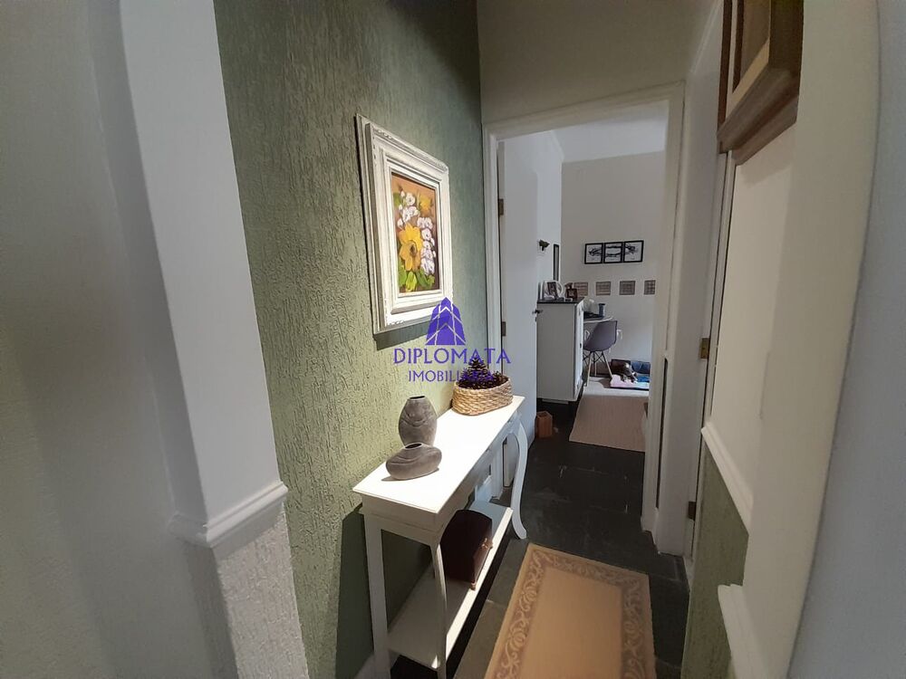 Casa à venda com 3 quartos, 265m² - Foto 8