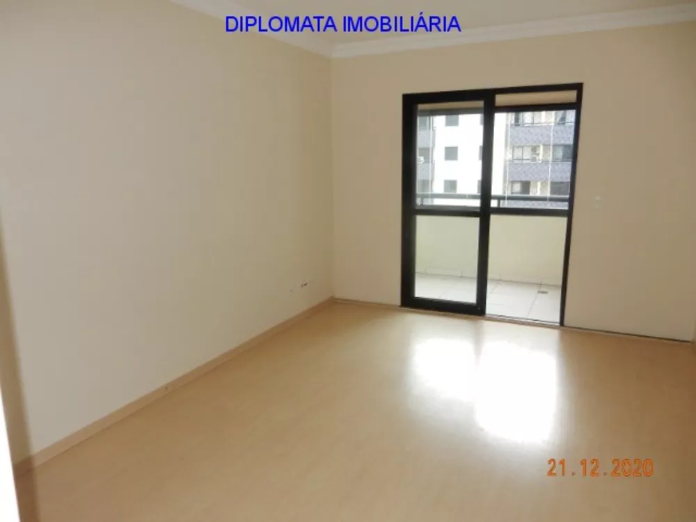 Apartamento à venda com 4 quartos, 105m² - Foto 7