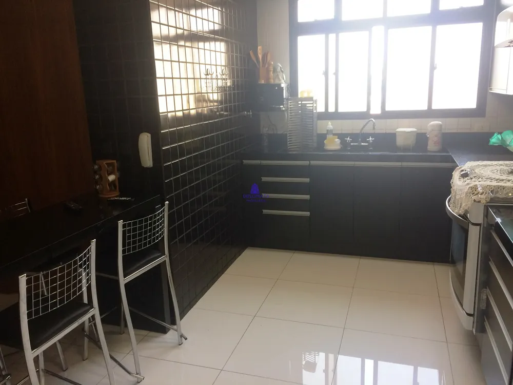 Apartamento, 3 quartos, 190 m² - Foto 19