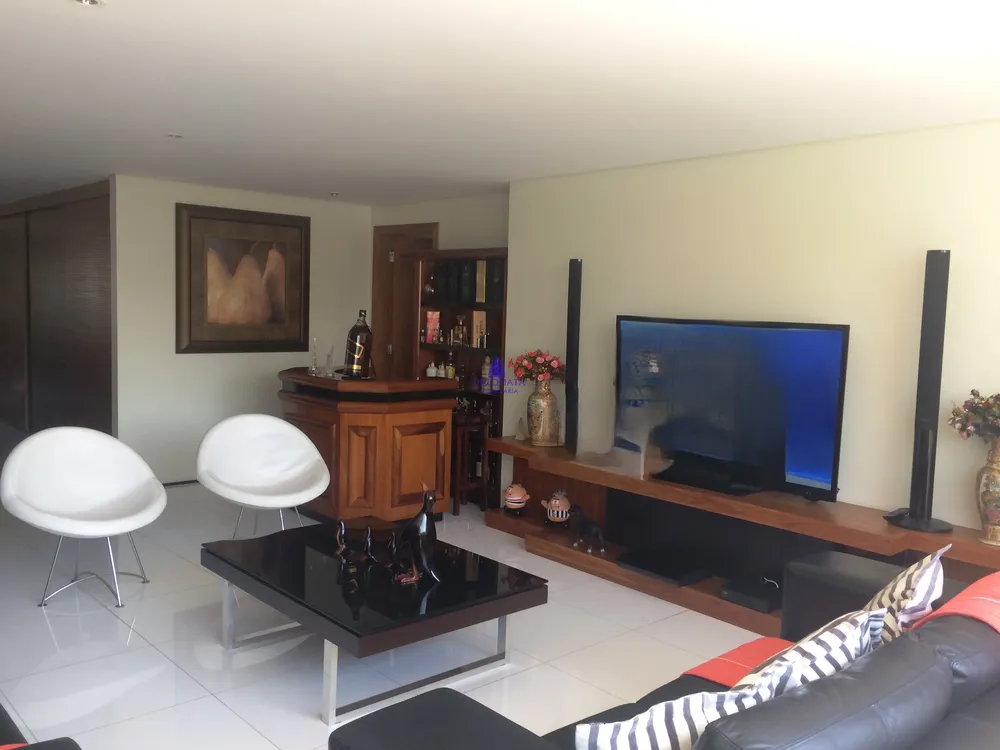 Apartamento, 3 quartos, 190 m² - Foto 9