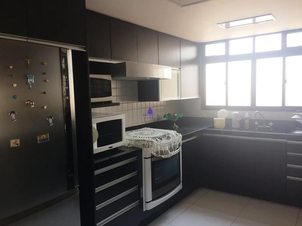 Apartamento, 3 quartos, 190 m² - Foto 12
