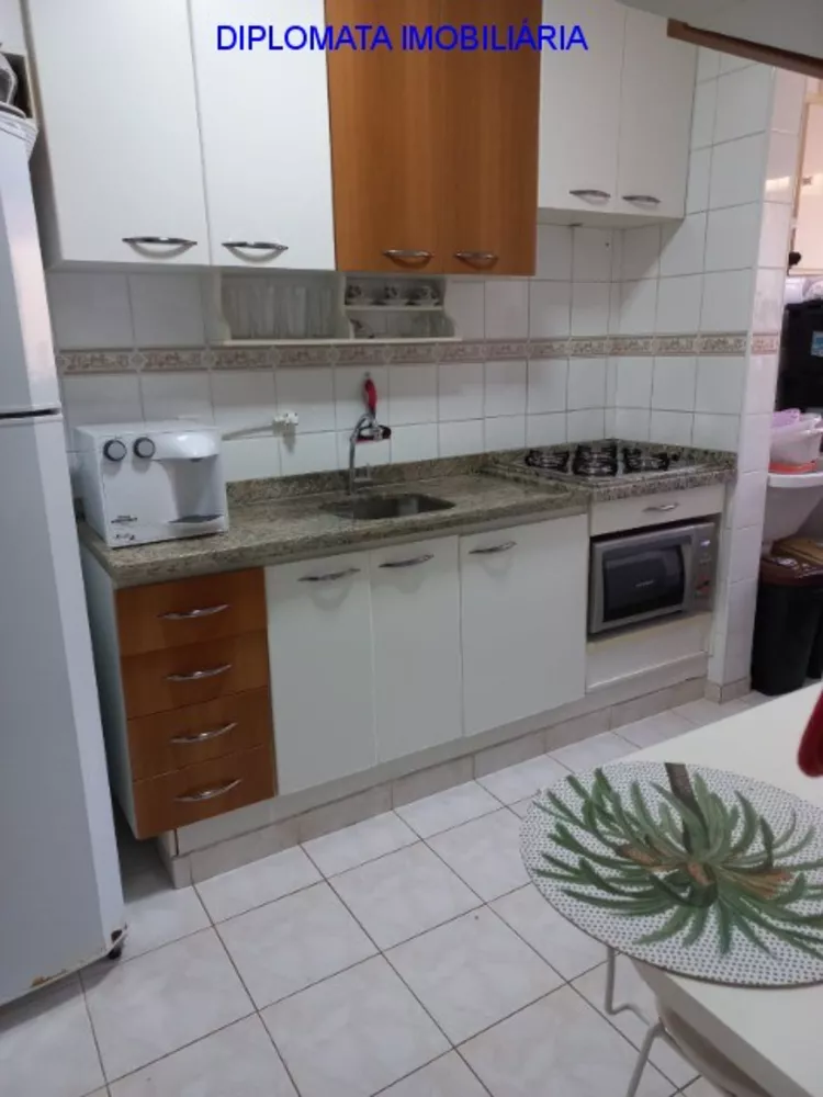 Apartamento à venda com 2 quartos, 60m² - Foto 10