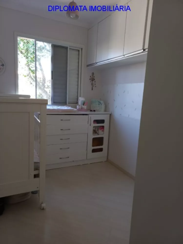 Apartamento à venda com 2 quartos, 60m² - Foto 11