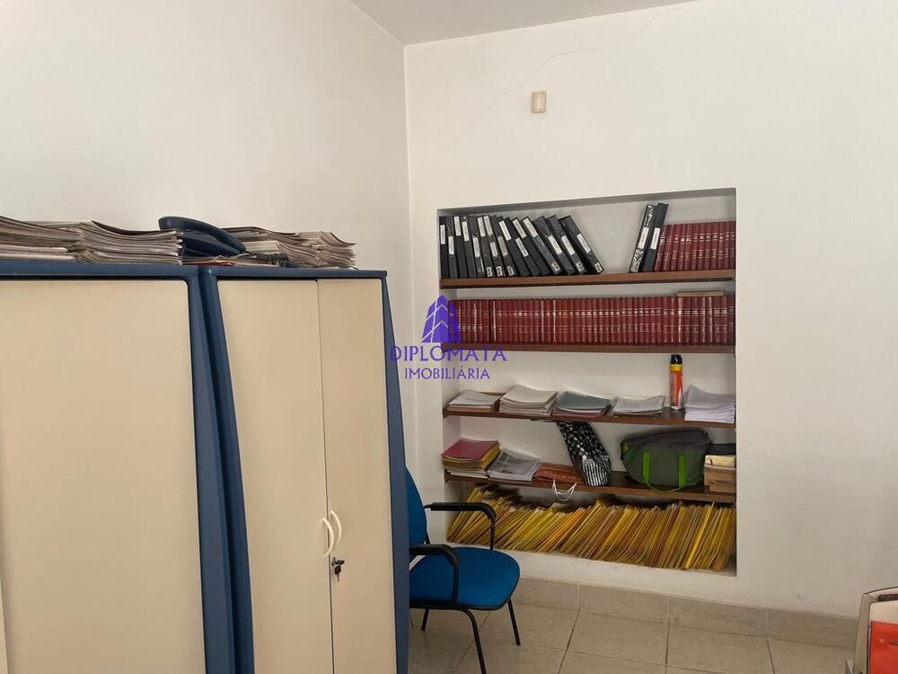 Prédio Inteiro à venda, 175m² - Foto 2