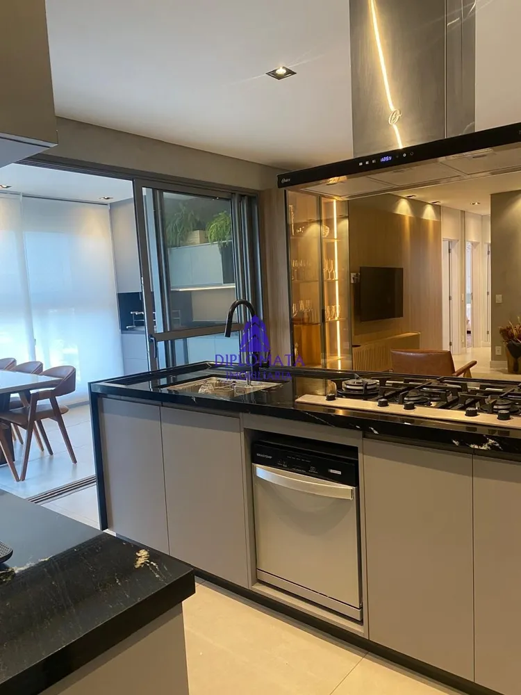 Apartamento, 3 quartos, 125 m² - Foto 2