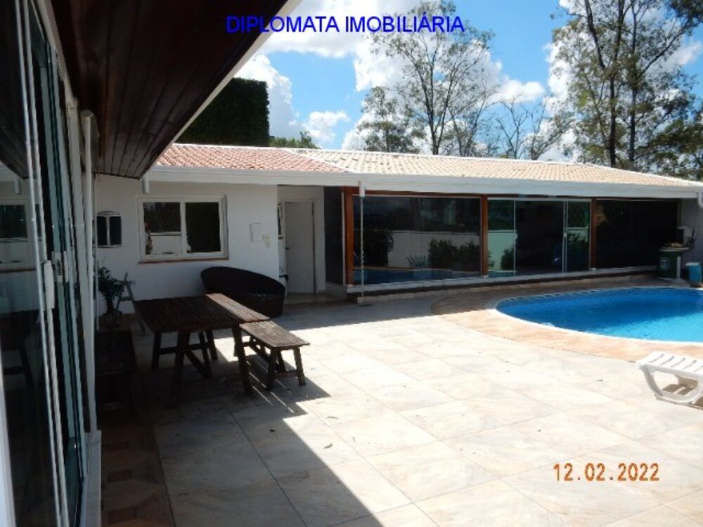 Sobrado à venda com 5 quartos, 528m² - Foto 2