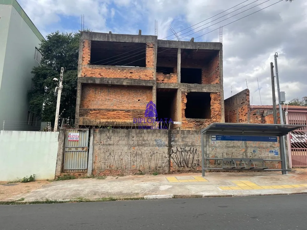 Loteamento e Condomínio - Foto 1