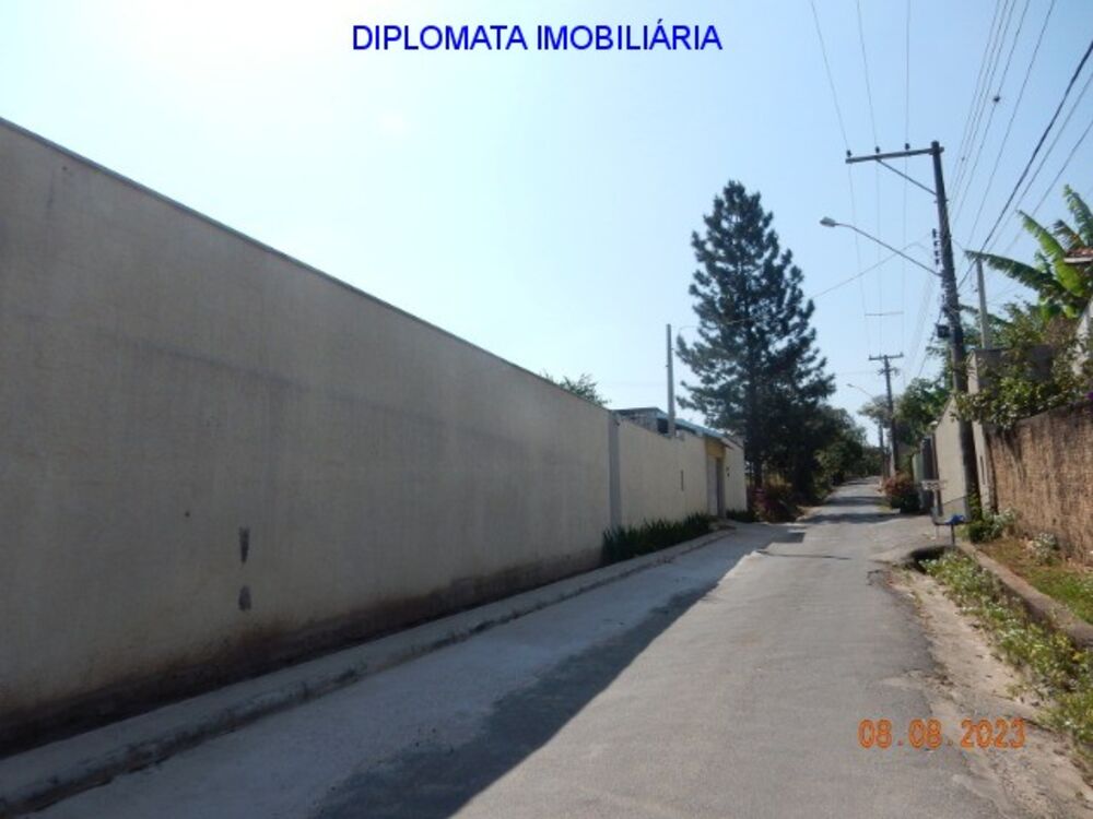 Chácara à venda com 3 quartos, 1380m² - Foto 1