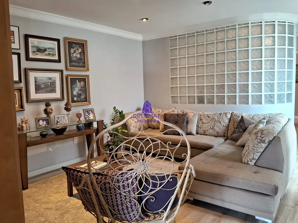 Sobrado, 3 quartos, 242 m² - Foto 4