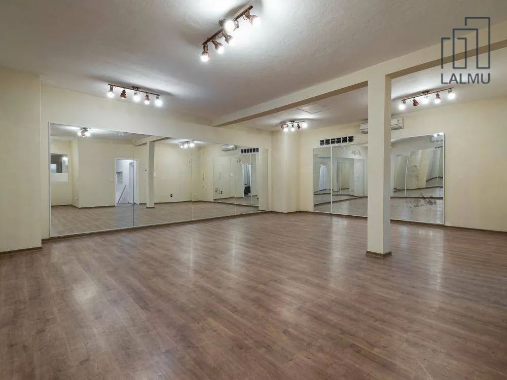 Sobrado, 700 m² - Foto 2