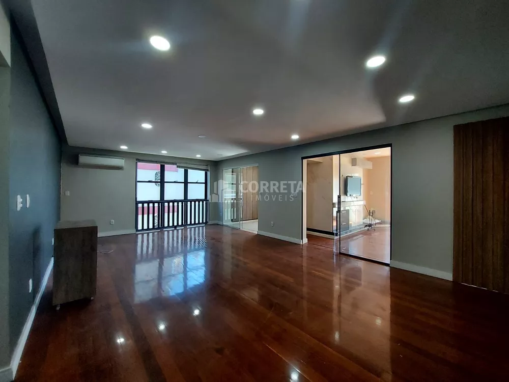 Apartamento, 3 quartos, 217 m² - Foto 5