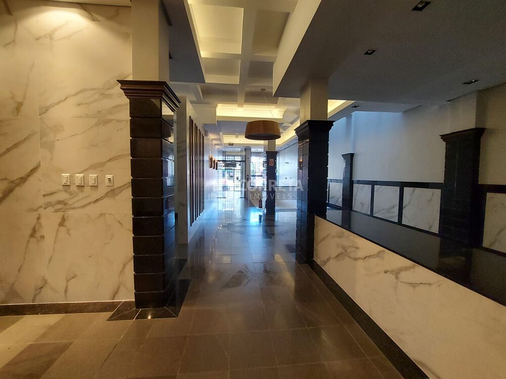 Apartamento, 3 quartos, 252 m² - Foto 1