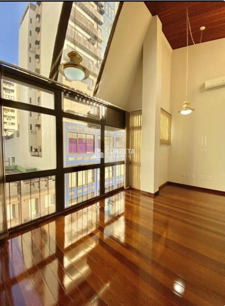 Sala-Conjunto, 114 m² - Foto 1