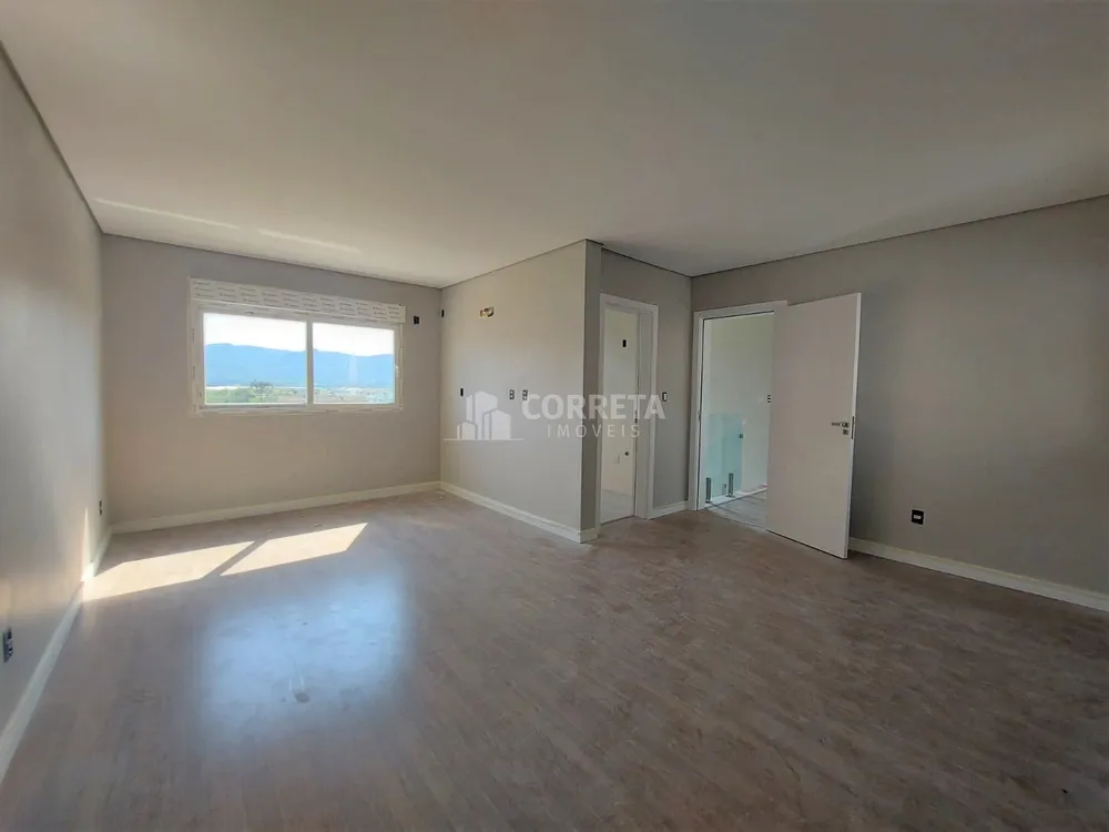 Casa, 4 quartos, 225 m² - Foto 17