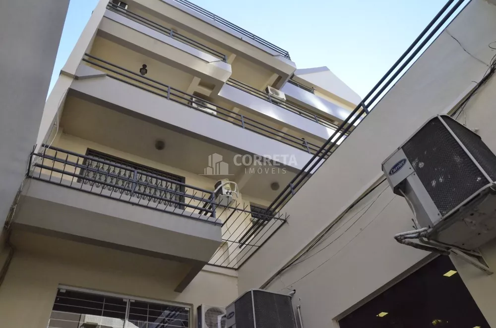 Cobertura, 4 quartos, 220 m² - Foto 2