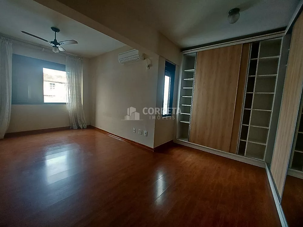 Apartamento, 3 quartos, 195 m² - Foto 2