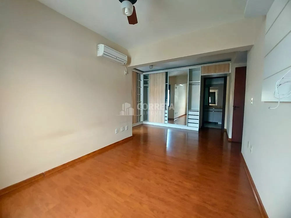 Apartamento, 3 quartos, 195 m² - Foto 3