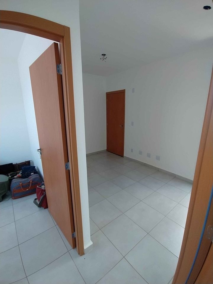 Apartamento à venda com 2 quartos, 49m² - Foto 2