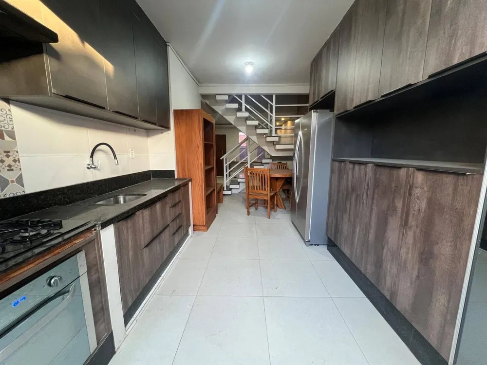 Casa, 3 quartos, 96 m² - Foto 6