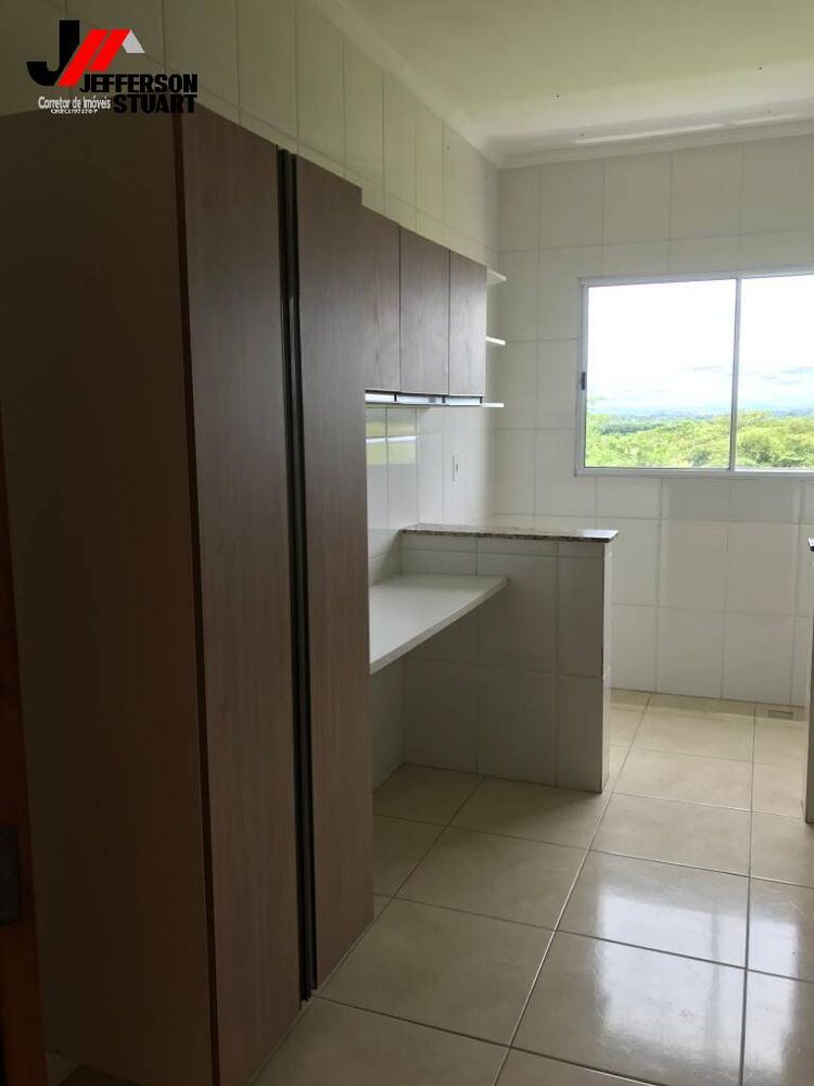 Apartamento à venda com 2 quartos, 68m² - Foto 4
