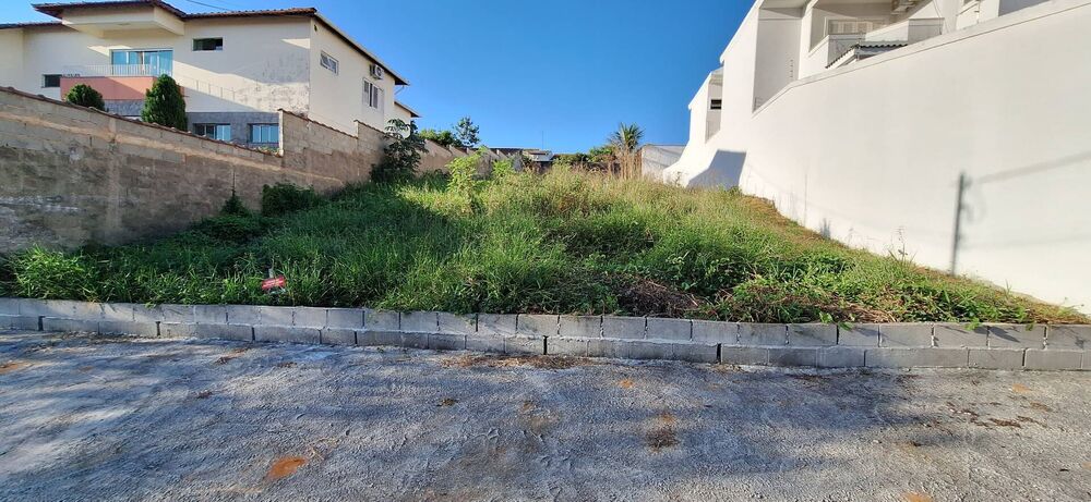 Terreno à venda, 560m² - Foto 1