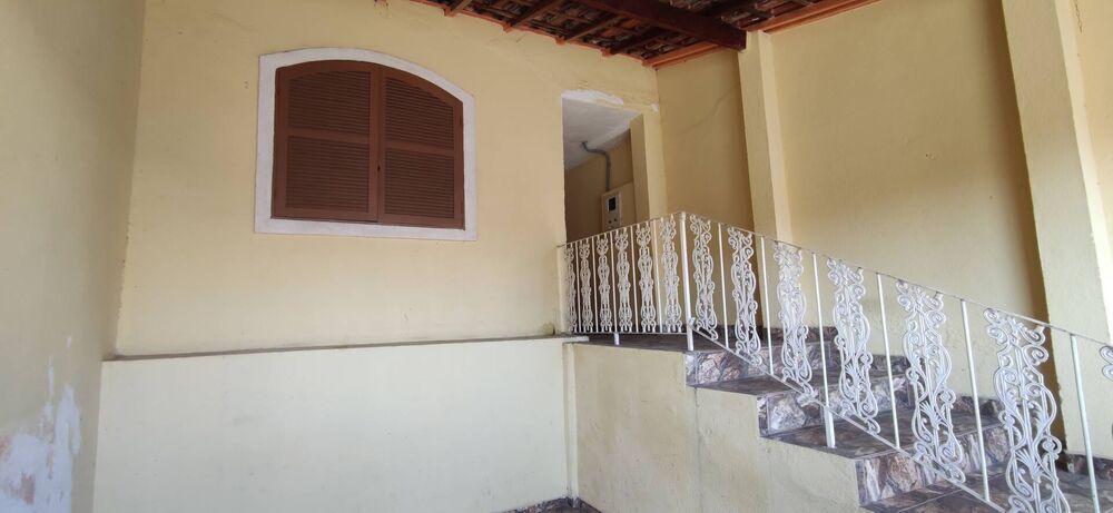 Casa à venda com 2 quartos, 73m² - Foto 3