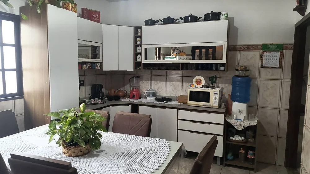 Casa, 3 quartos, 210 m² - Foto 3