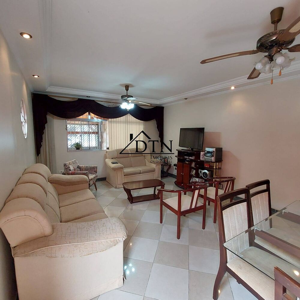Casa à venda com 3 quartos, 257m² - Foto 4