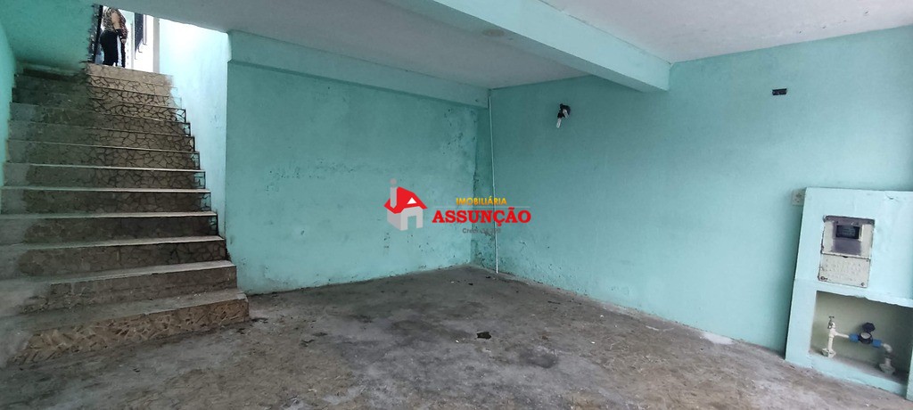 Casa para alugar com 2 quartos, 135m² - Foto 30