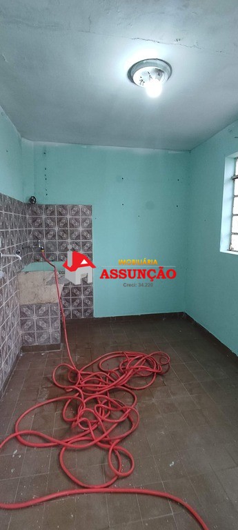 Casa para alugar com 2 quartos, 135m² - Foto 9