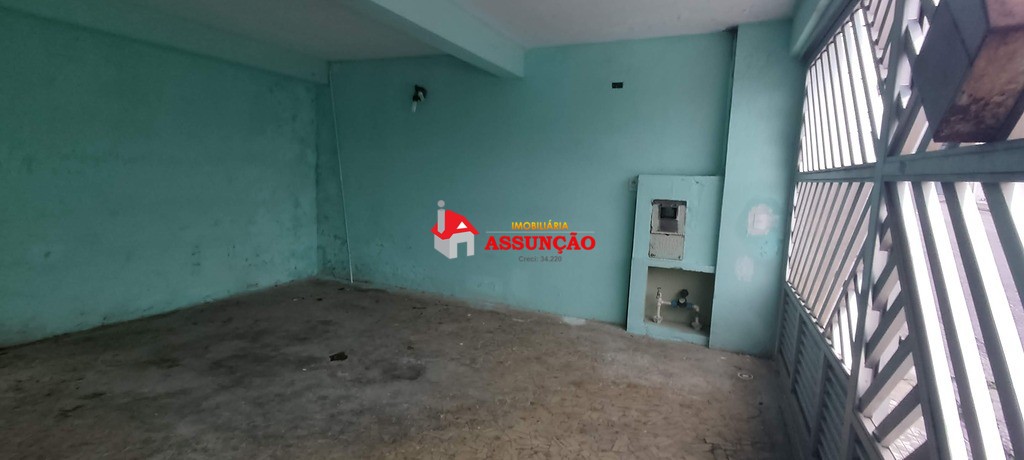 Casa para alugar com 2 quartos, 135m² - Foto 4