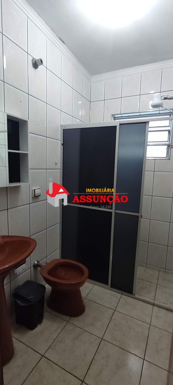 Casa para alugar com 2 quartos, 135m² - Foto 16