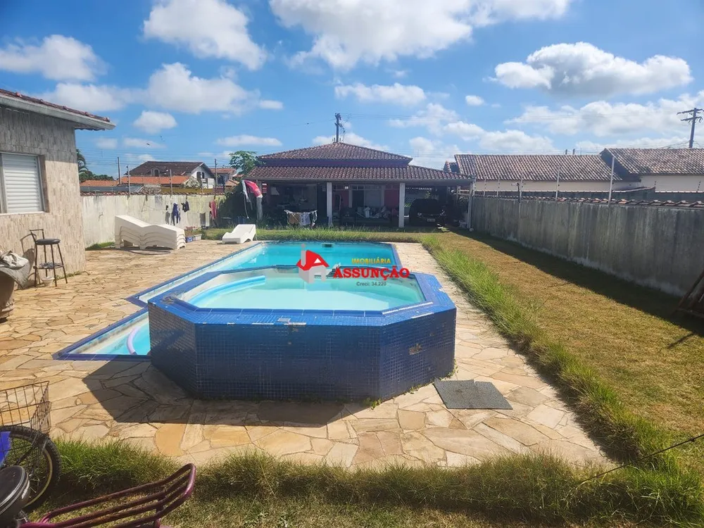Casa, 5 quartos, 217 m² - Foto 2