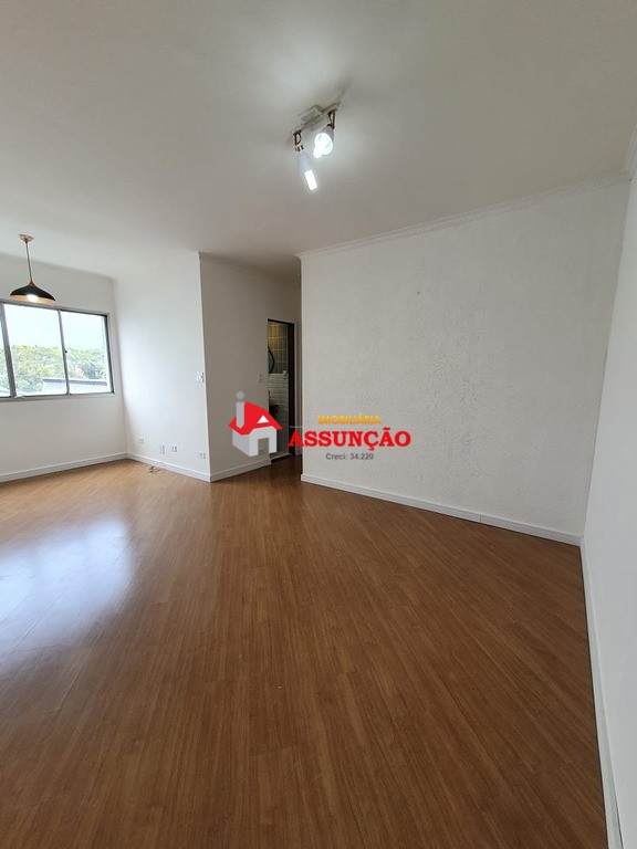 Apartamento à venda com 2 quartos, 60m² - Foto 1